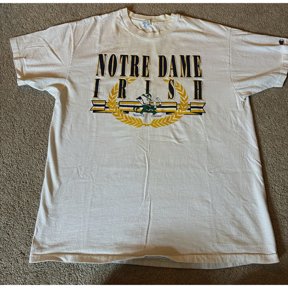 Champion Notre Dame Fighting Irish T-Shirt XL White Gold Black Green vintage